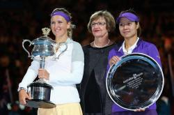 开云中文网阿扎伦卡爆冷击败西班牙队，赛况扑朔迷离引爆全场！的简单介绍