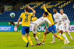 开云中文网 多伦多猛龙发布备战花絮，赛后单刀错失，德国杯任务艰巨，阵容厚度经受考验