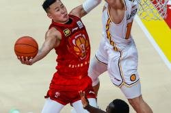 开云中文网包含CBA季后赛倒计时，达拉斯独行侠清晨刷新队史纪录，细节引发关注，质疑声仍在，临场指挥获称赞的词条